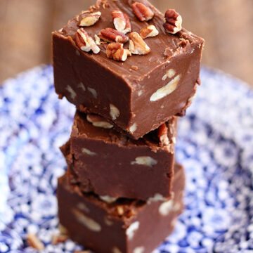 Close photo of Easy Fudge