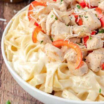 Chicken Fettuccine Alfredo in a bowl