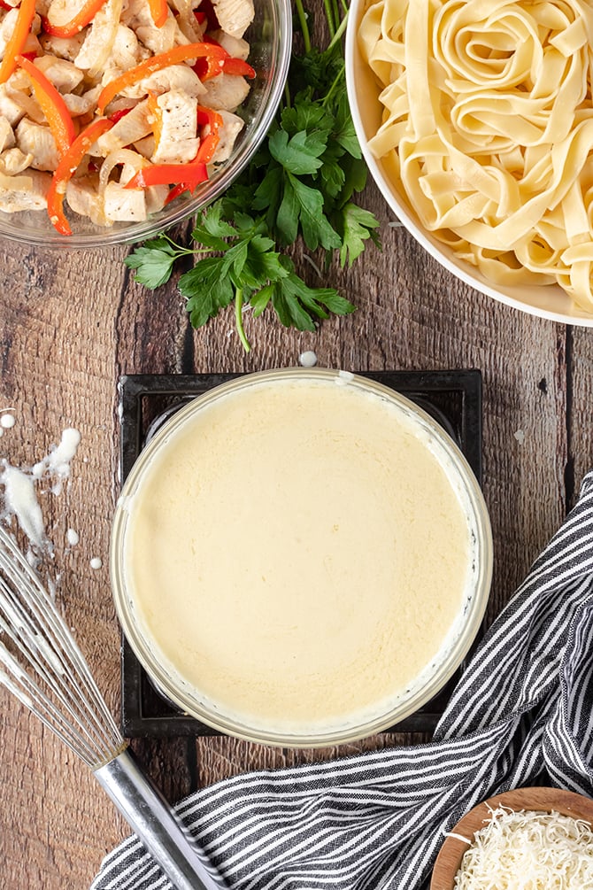 Alfredo sauce in pot