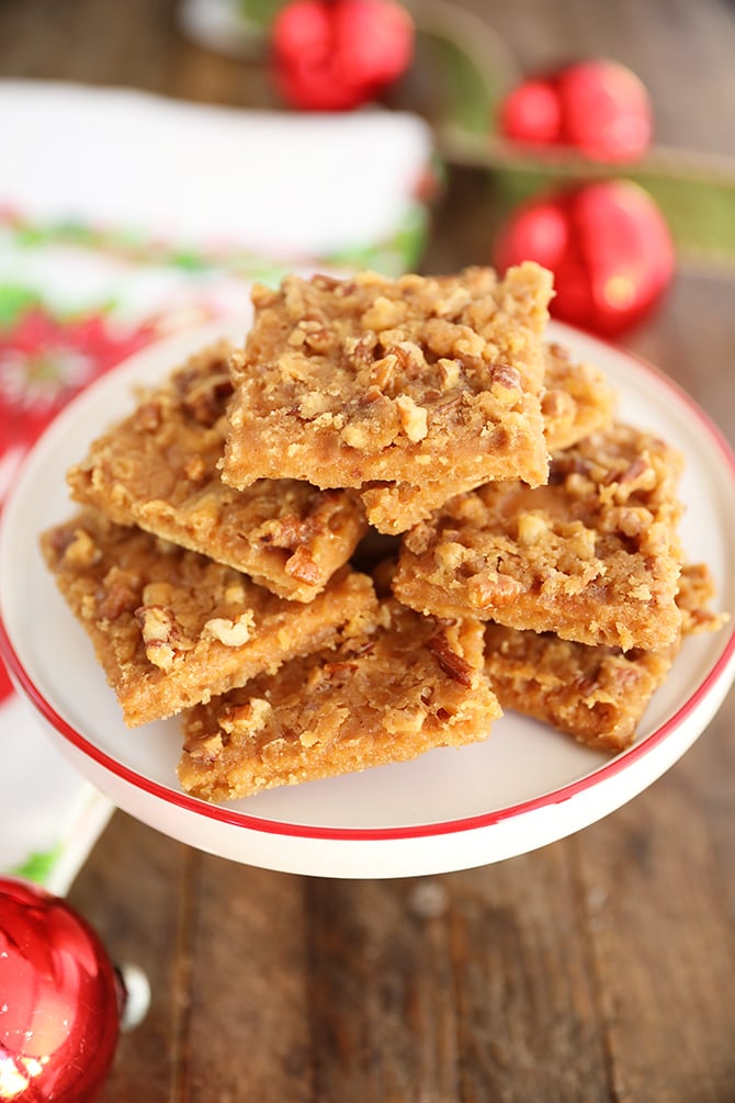 stacked Easy Graham Cracker Toffee on a cake plate