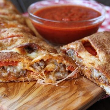 Quick and Easy Stromboli