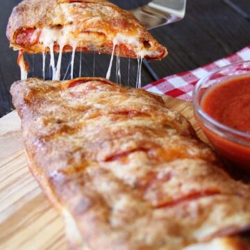 Quick and Easy Stromboli