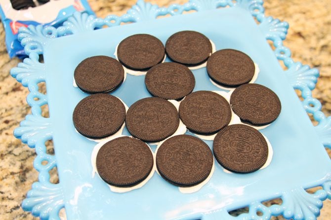 Oreo Thins makes this Icebox Cake recipe super easy and super delicious! My family went crazy over this dessert! 