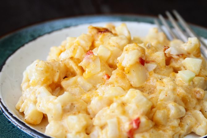 You won't believe how easy these Pimiento Cheese Scalloped Potatoes are! You'll never make this cheesy perfection any other way again! 