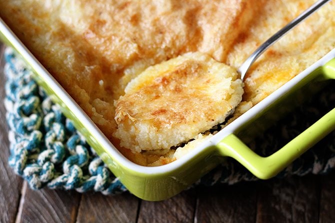 These Baked Garlic Cheese Grits are a big ol' dish of cheesy baked perfection! Baking these grits takes them to a whole new level!