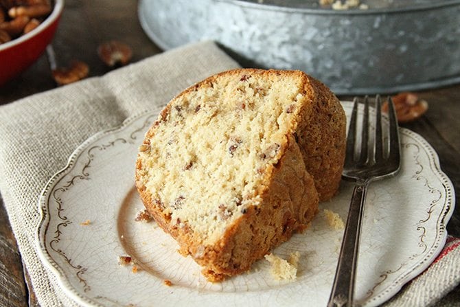 This Brown Sugar Pecan Pound Cake combines the caramel flavors of brown sugar with a dense and moist pound cake and adds nutty pecan flavor just for good measure!