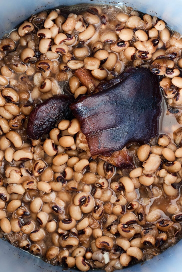 Slow Cooker Black-Eyed Peas in crock pot.
