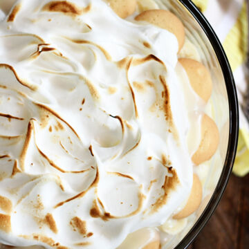 Above photo of Banana Pudding with browned topping