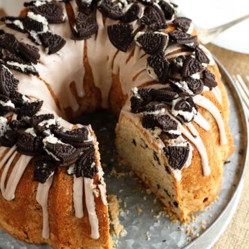 Overhead photo of Oreo Pound Cake