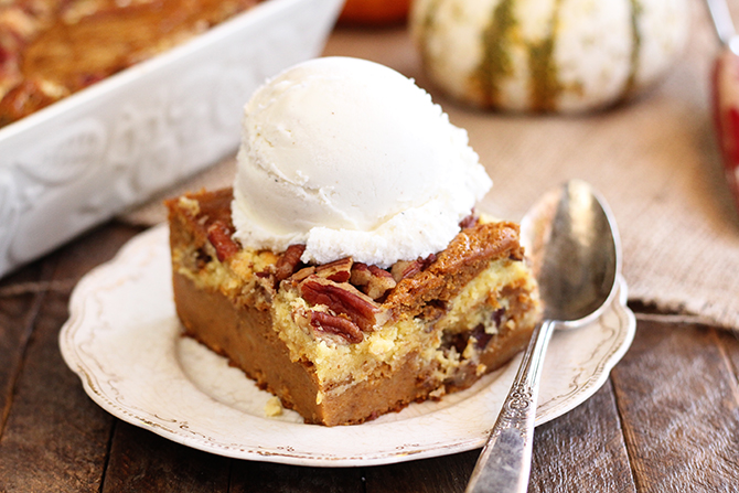 Pumpkin Spice Dump Cake served with ice cream