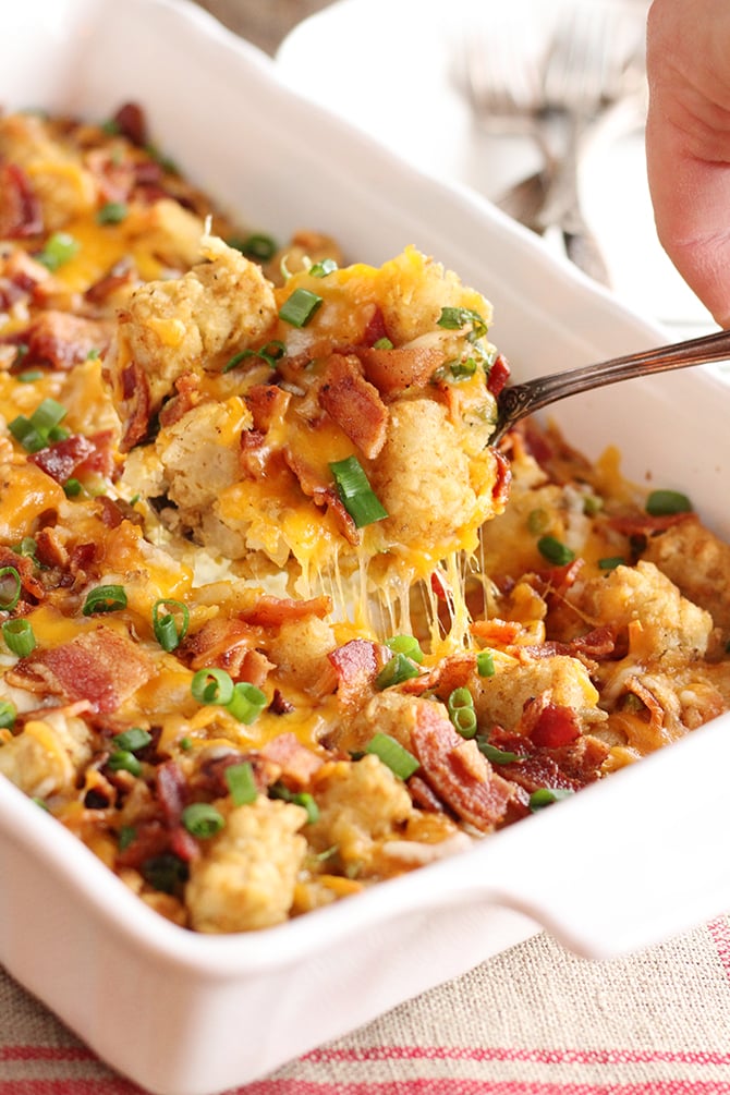 Bacon and Eggs Tater Tot Casserole being served