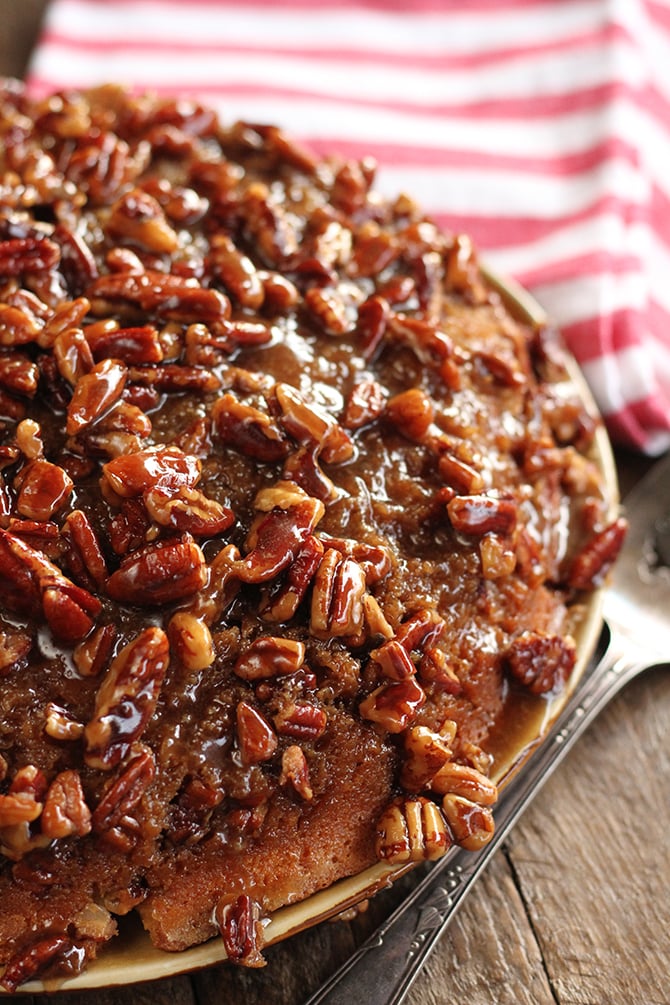 Caramel pecan Upside Down Cake photo from top