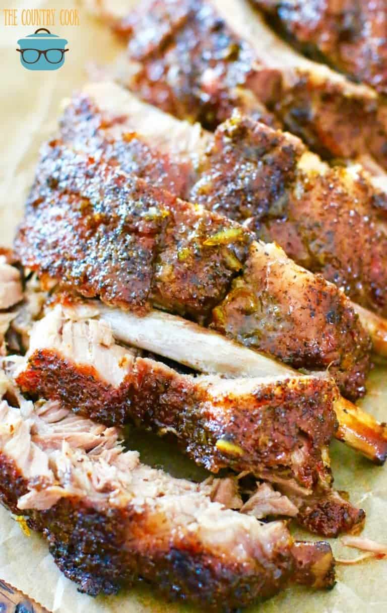 Cooked pokt ribs cut up