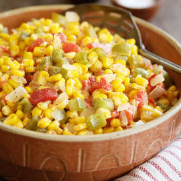 Easy Maque Choux in brown bowl close photo