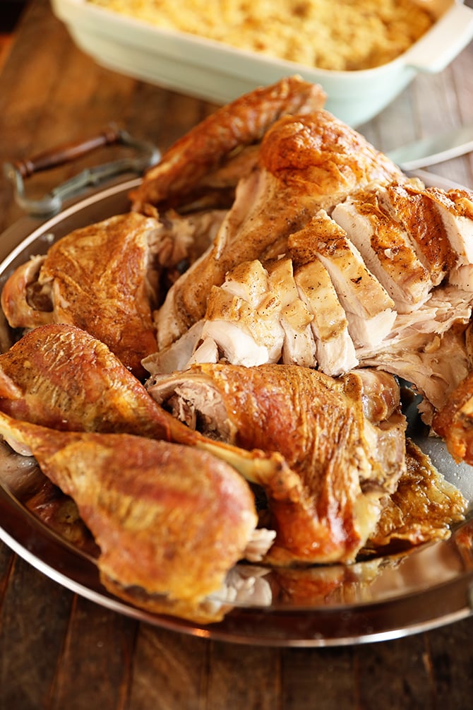 Juicy-Spatchcock Turkey sliced