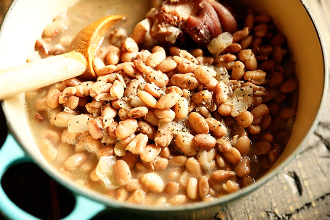 Large pot of cooked Southern pinto beans