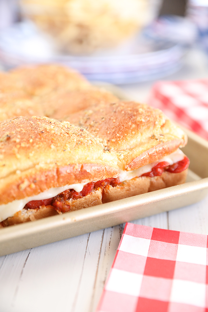Pan of Easy Pizza Sloppy Joe Sliders