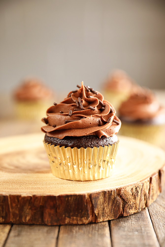 Single chocolate cupcake