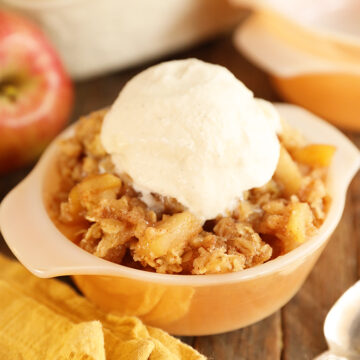 Easy Apple Crisp with scoop of ice cream