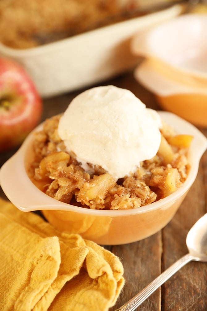 Easy Apple Crisp with scoop of ice cream