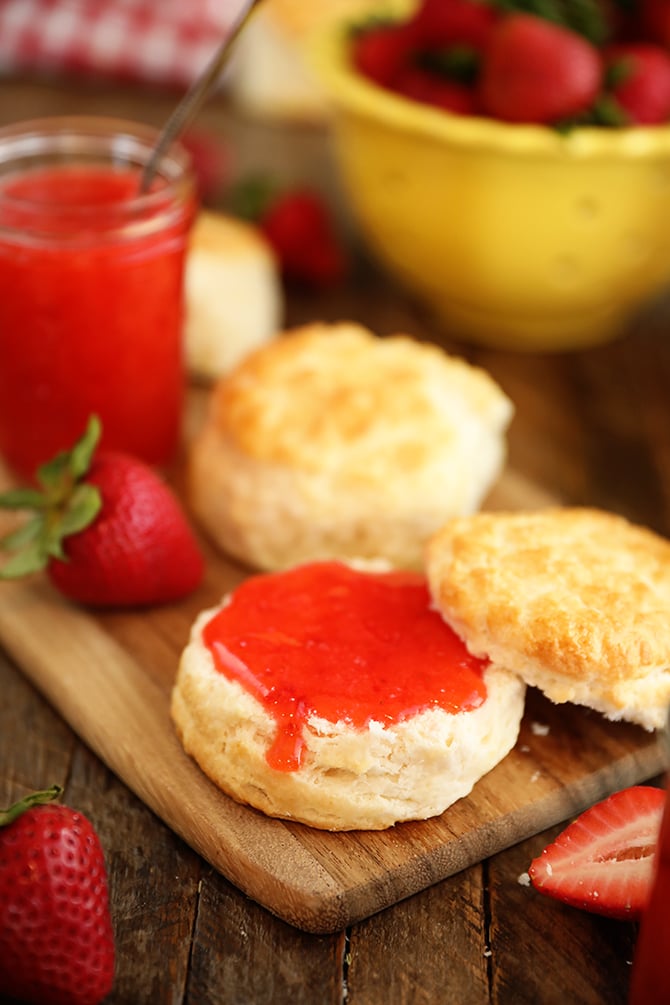 Biscuit with Easy Strawberry Freezer Jam