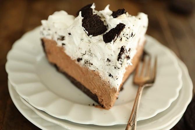 Slice of Easy Oreo Chocolate Pie