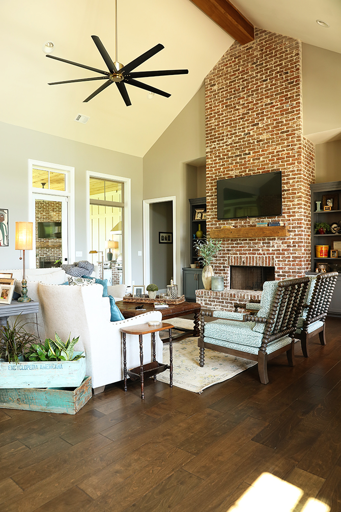 view of fireplace