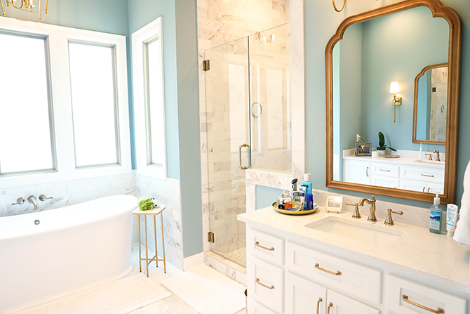 Right view of Master Bath