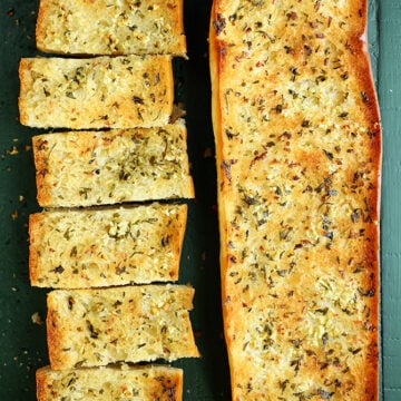 Sliced garlic bread