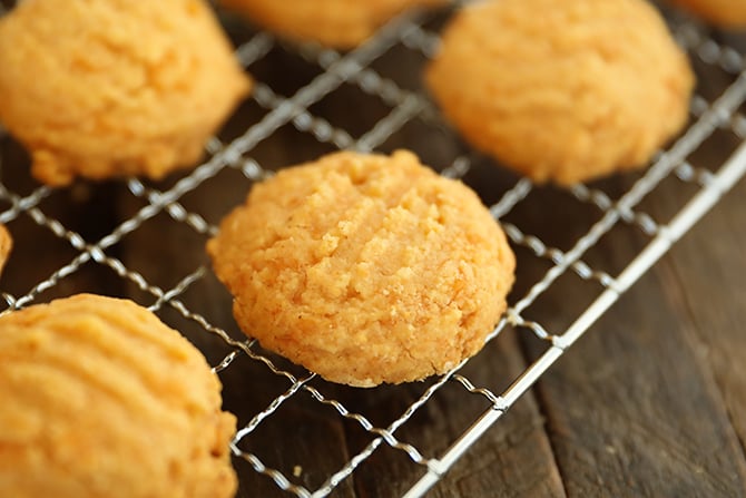 Easy Cheese Straw Cookies on a cooling rack