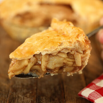 Thick slice of Simple Apple Pie