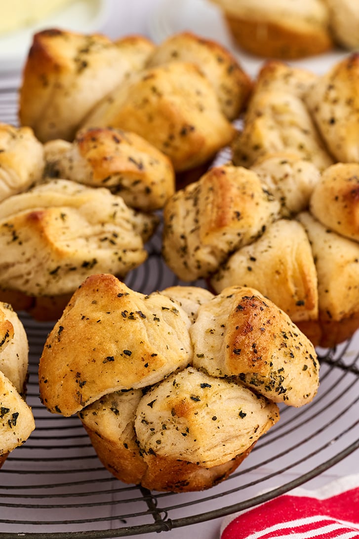 Shortcut Garlic Herb Pull-Apart Rolls on cooling rack.