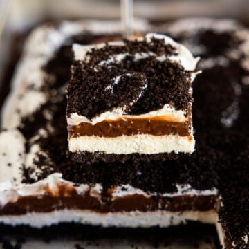Slice of Oreo Delight on a spatula.